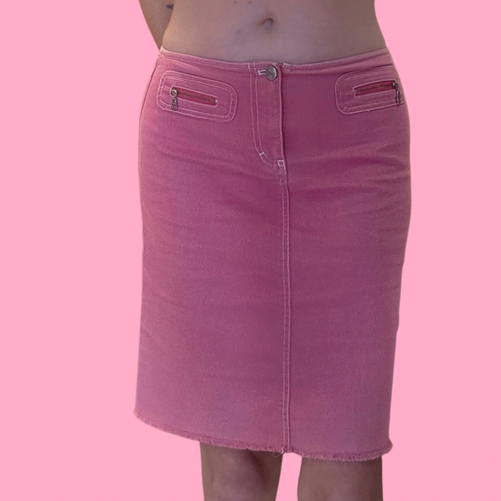Y2k Barbiecore Low rise-Waist A-Line Denim Dkirt in BubbleGum PINK